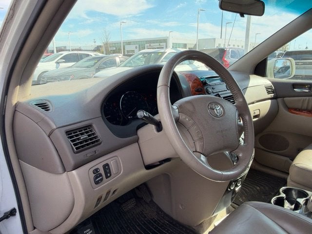 2008 Toyota Sienna XLE