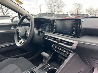2022 Kia K5 LXS