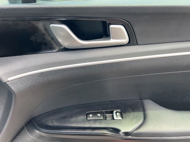 2021 Kia K5 LXS