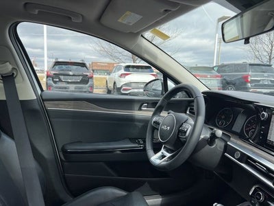2023 Kia K5 EX