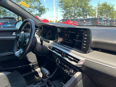 2022 Kia K5 GT-Line