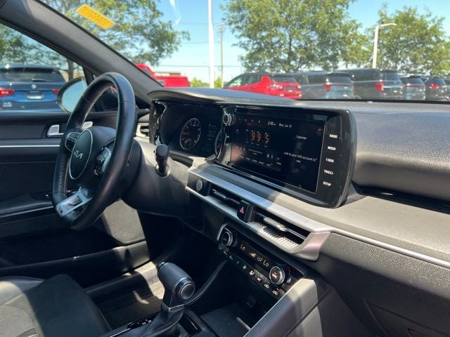 2022 Kia K5 GT-Line