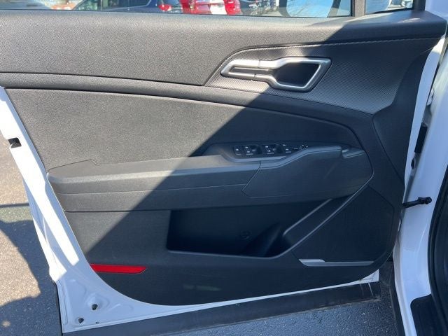 2025 Kia Sportage LX