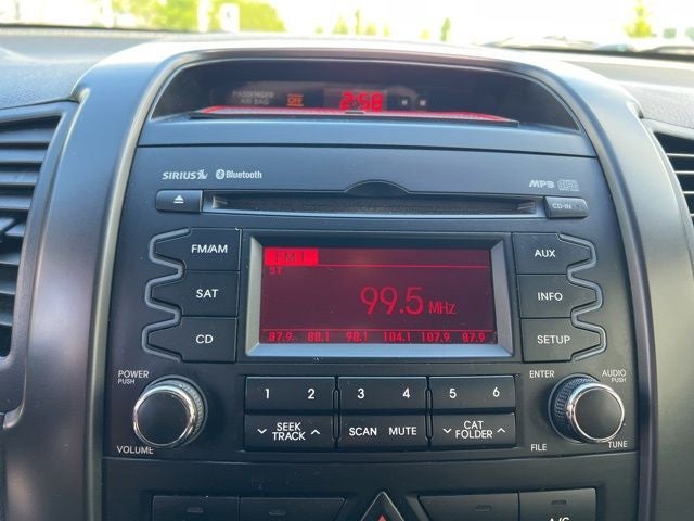 2011 Kia Sorento LX