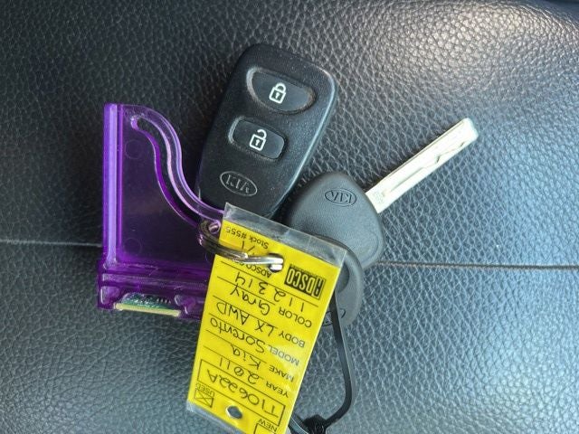 2011 Kia Sorento LX