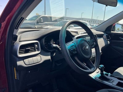 2016 Kia Sorento LX