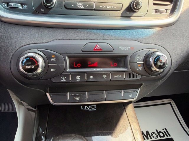 2016 Kia Sorento EX