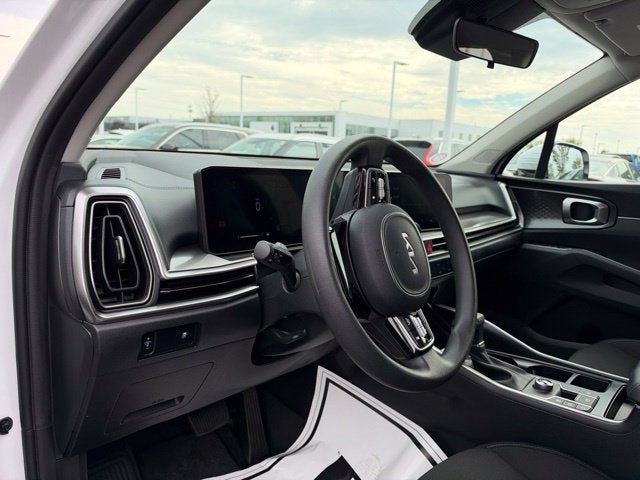 2025 Kia Sorento LX