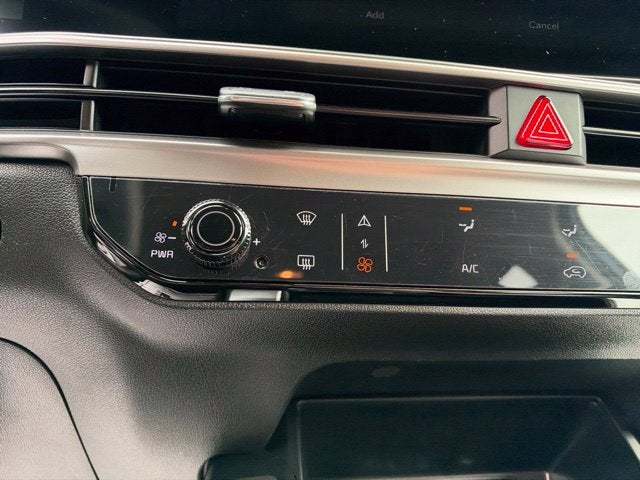 2025 Kia Sorento LX