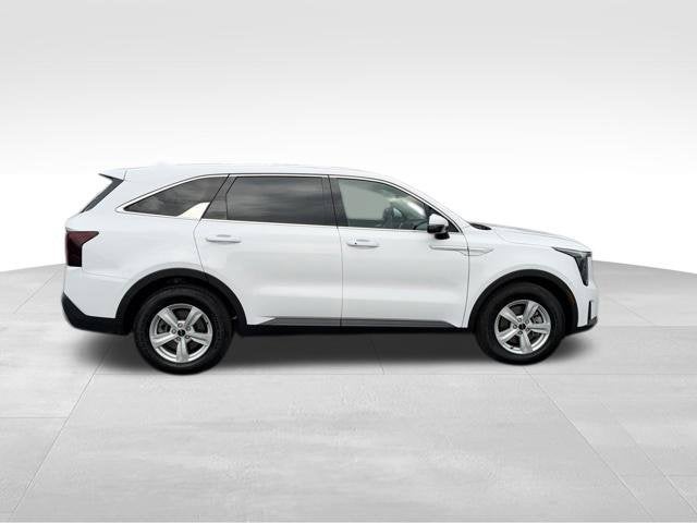 2025 Kia Sorento LX