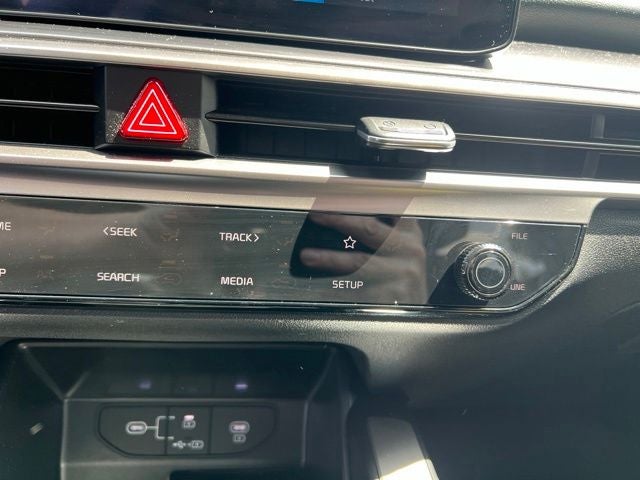 2024 Kia Sorento LX