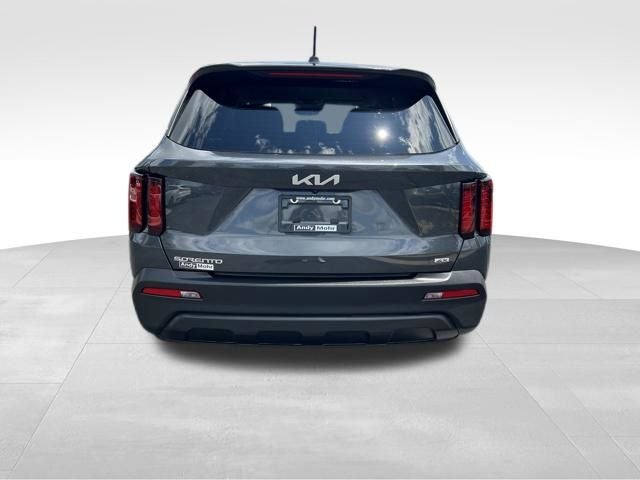 2023 Kia Sorento LX