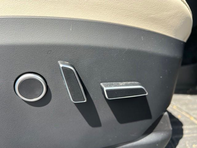 2023 Tesla Model X Plaid