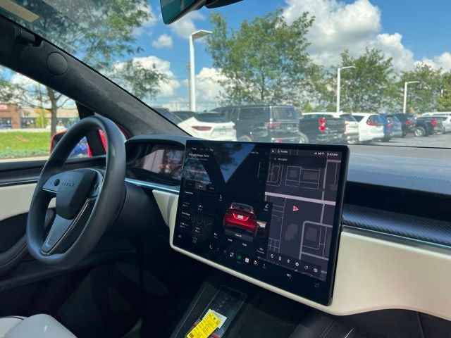 2023 Tesla Model X Plaid