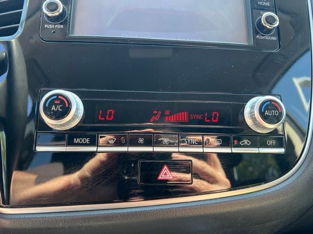 2020 Mitsubishi Outlander ES