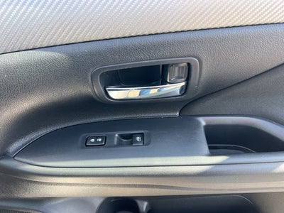 2018 Mitsubishi Outlander ES