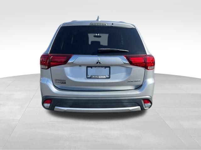 2018 Mitsubishi Outlander ES