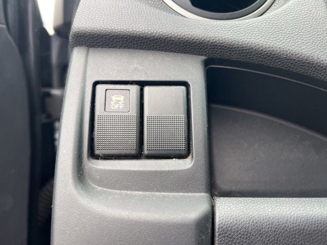 2014 Mazda Mazda5 Sport