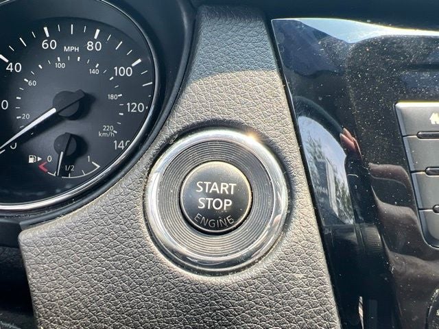 2020 Nissan Rogue Sport SV