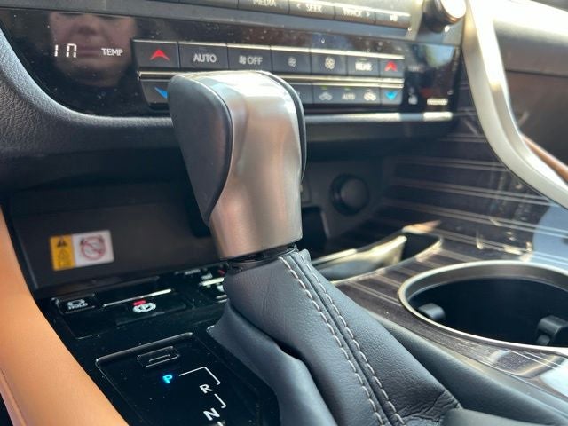 2022 Lexus RX 450hL Luxury