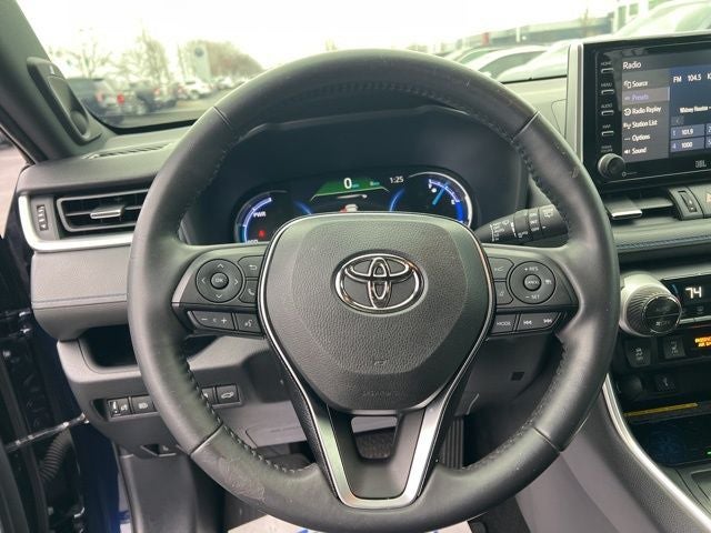 2020 Toyota RAV4 Hybrid XSE