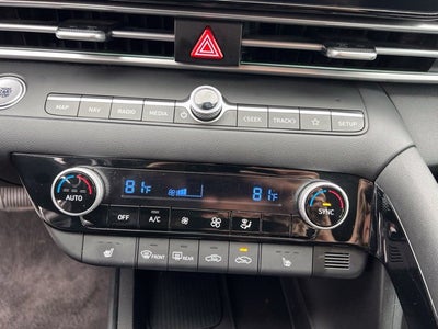 2025 Hyundai Elantra SEL Convenience