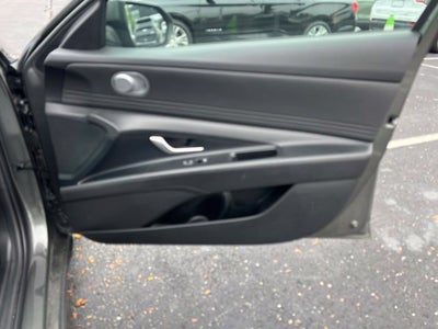 2025 Hyundai Elantra SEL Convenience