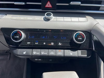 2025 Hyundai Elantra SEL Convenience