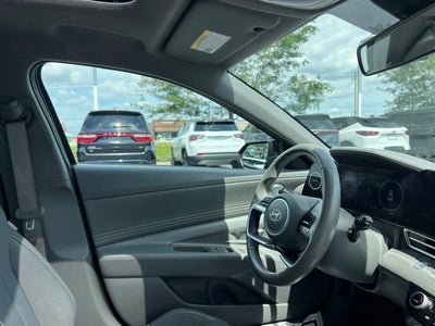 2025 Hyundai Elantra SEL Convenience