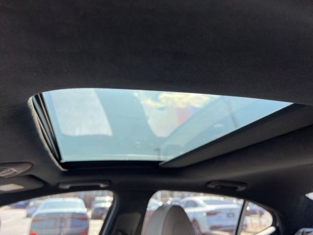 2022 Genesis G70 3.3T