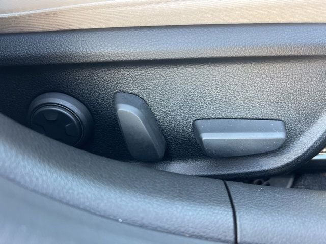 2022 Genesis G70 3.3T