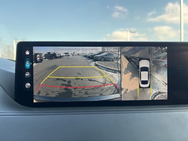 2023 Genesis Electrified G80 Base