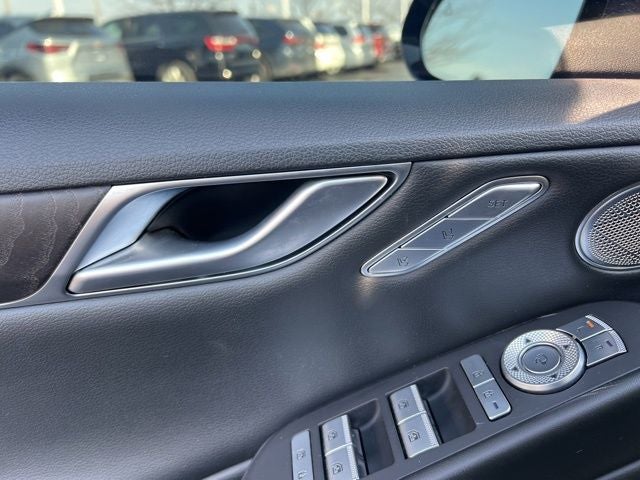 2023 Genesis Electrified G80 Base