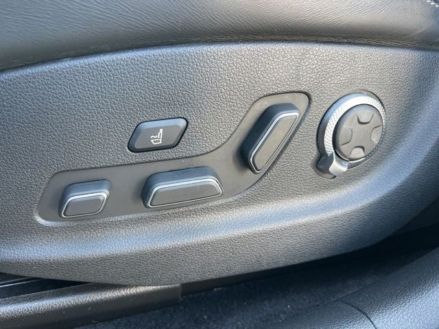 2023 Genesis Electrified G80 Base