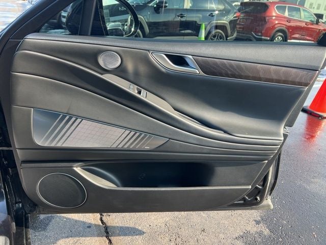 2023 Genesis Electrified G80 Base