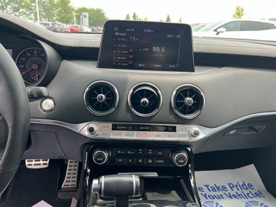 2021 Kia Stinger GT-Line