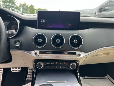 2023 Kia Stinger GT2