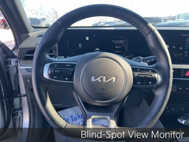 2025 Kia K5 GT