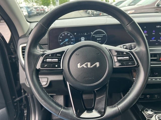 2024 Kia Seltos EX