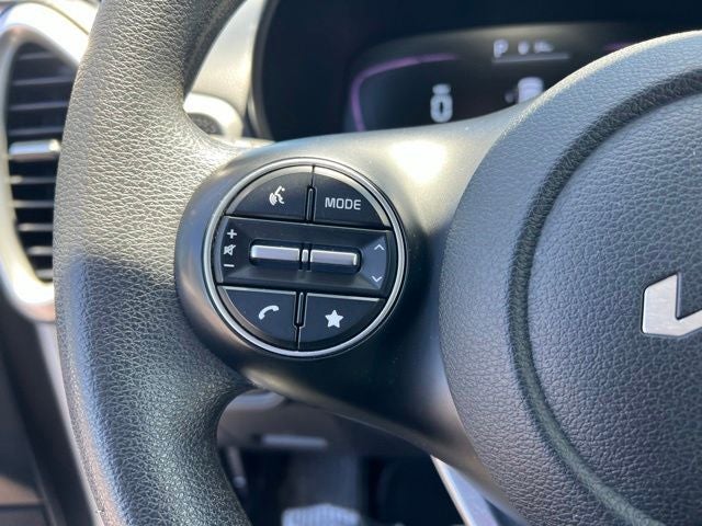 2024 Kia Soul LX - Photo 15