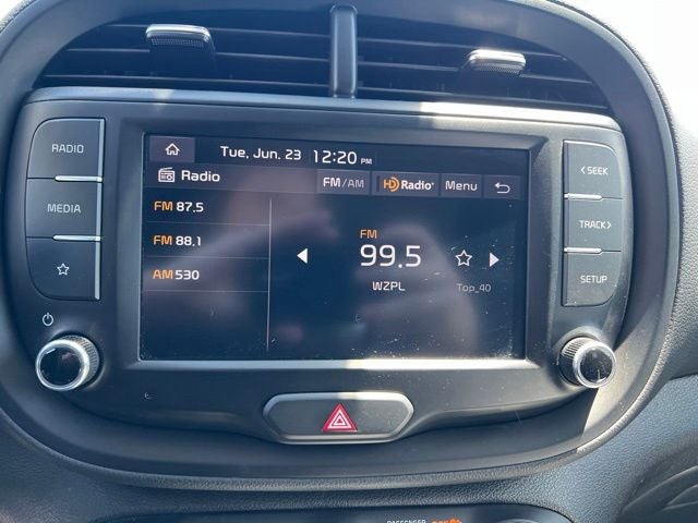 2024 Kia Soul LX - Photo 18