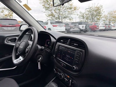 2024 Kia Soul LX