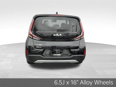 2024 Kia Soul LX