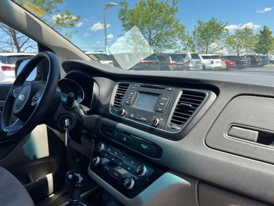2016 Kia Sedona LX