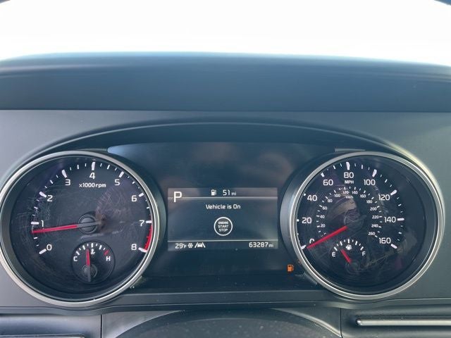 2024 Kia Carnival LX