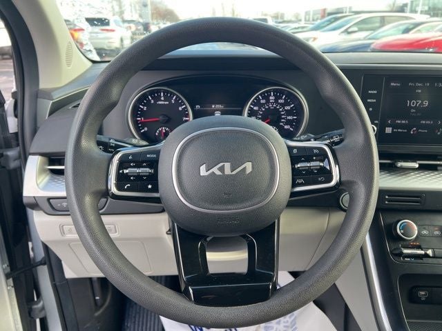 2023 Kia Carnival LX