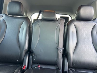 2023 Kia Carnival LX