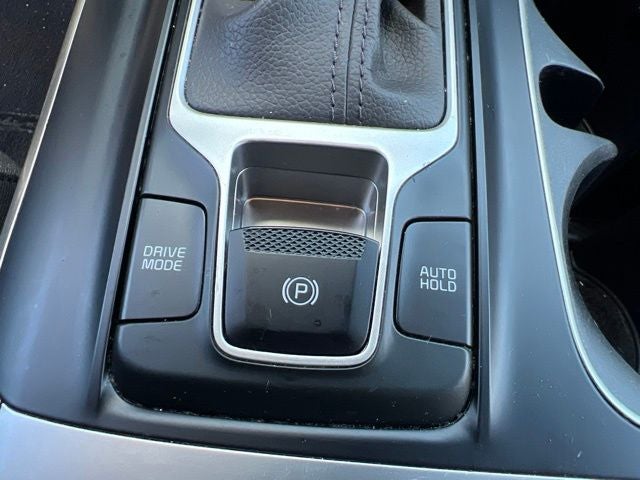2022 Kia Carnival LX