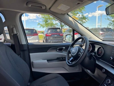 2022 Kia Carnival LX