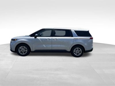 2022 Kia Carnival LX